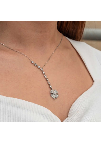 Gümüş Sıralı Zirkon Taşlı Yonca Kadın Kolye (BC-75F88B) indirimleri