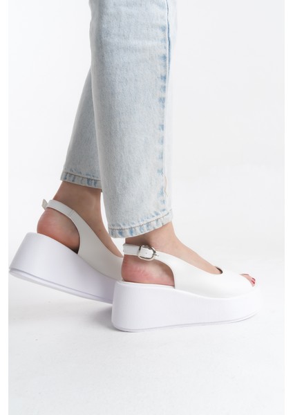 Yüksek Dolgu Taban Yanları Kapalı Tek Şerit Yazlık Kadın Sandalet Ayakkabı fiyatları