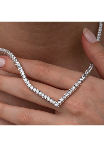 Gümüş V Model Su Yolu Kadın Kolye (BC-34538D) fırsatları