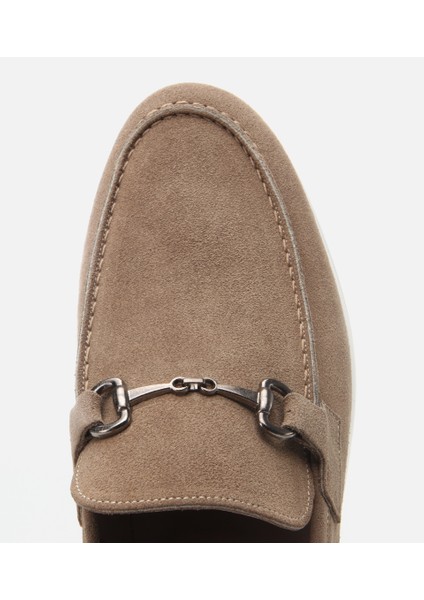 02AYH305490A300 ERKEK Süet Deri Bej Toka Detaylı Günlük Loafer