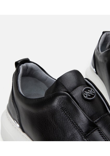 02AYH305810A100 Deri Siyah Erkek Günlük Ayakkabı