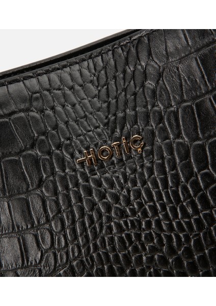 03CAH293410A100 KADIN Deri Siyah Omuz Çantası