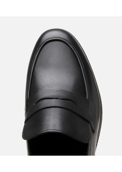 02AYH308730A100 ERKEK Deri Siyah Hafif Tabanlı Loafer