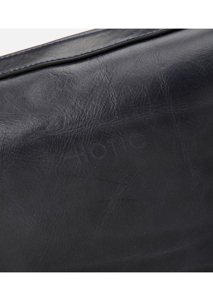 04CAH311270A680 ERKEK Deri Lacivert Çanta