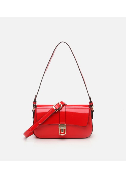 03CAH304920A750 KADIN Kırmızı Kilit Detaylı Çapraz Askılı Çanta