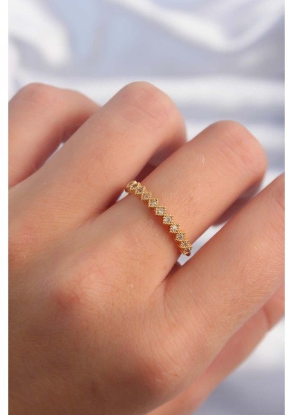 Pirinç Altın Renk Minimal Sıralı Zirkon Taşlı Ayarlanabilir Yüzük fiyatları