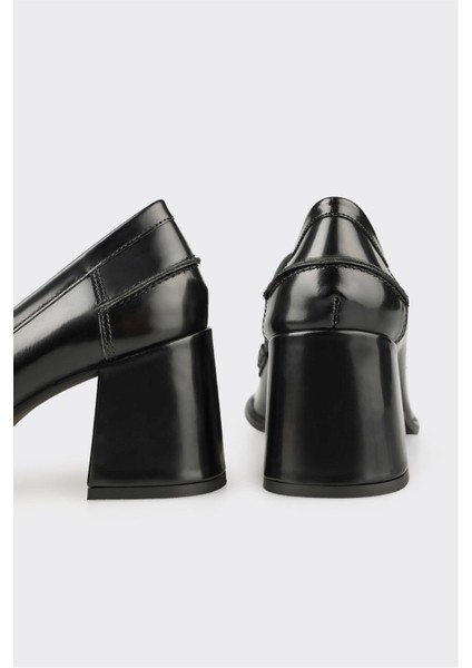 Siyah Deri Kadın Topuklu Ayakkabı fırsatları