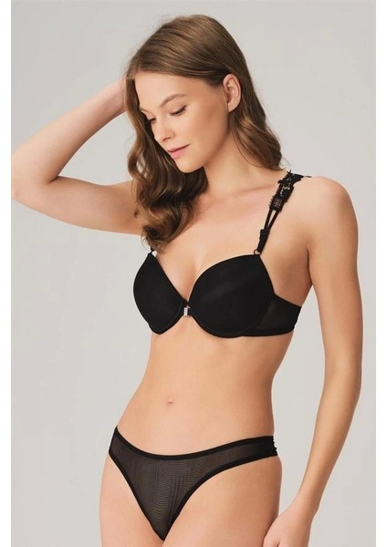 Balenli Destekli Dolgulu Sırt Detaylı Dantelli Sütyen ve String Takım