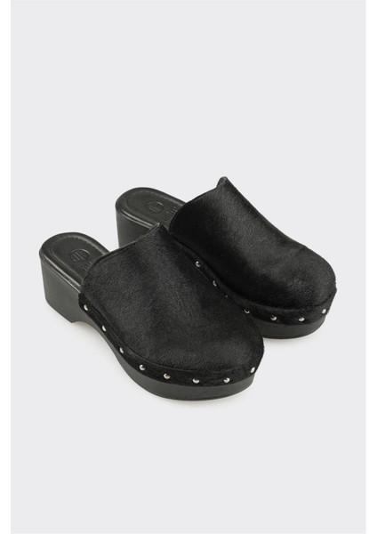 Siyah Deri Kadın Terlik fiyatları