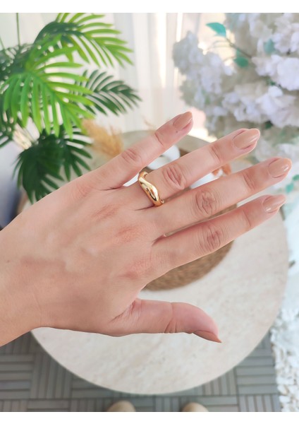 Kadın Bombeli Dalga Model Yüzük