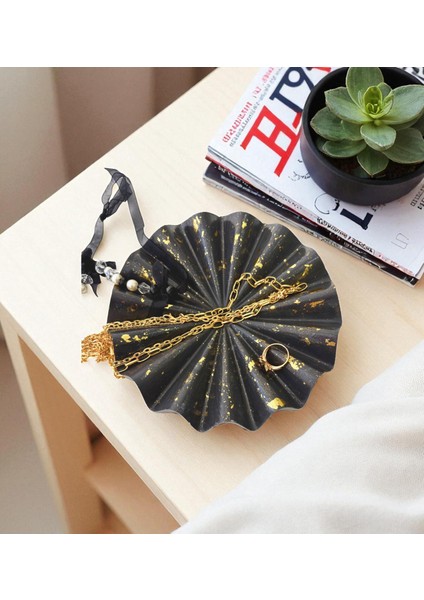 Dalga Formlu Dekoratif Takı, Küçük Obje ve Aksesuarlar Için Şık Sunum Tabağı fırsatları