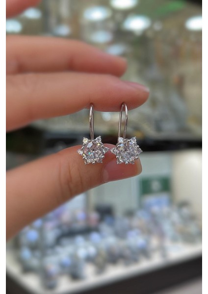 Gümüş Lotus Model Küpe HS9862E3 modelleri