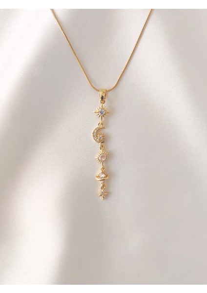 Kadın Çelik Gökyüzü Gezegen Temalı Kolye fiyatları