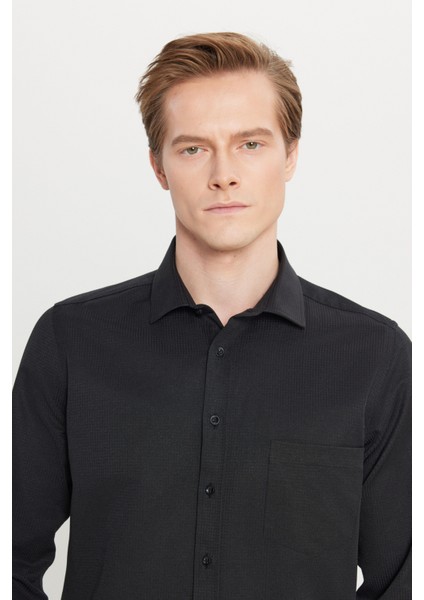 Pamuklu Tailored Slim Fit Dar Kesim Klasik Yaka Armürlü Cepli Gömlek fırsatları