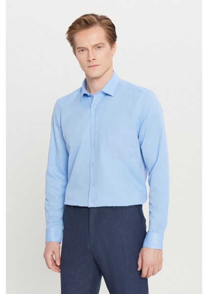 Pamuklu Tailored Slim Fit Dar Kesim Klasik Yaka Armürlü Cepli Gömlek