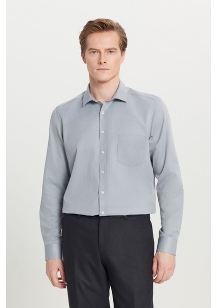 Pamuklu Tailored Slim Fit Dar Kesim Klasik Yaka Armürlü Cepli Gömlek