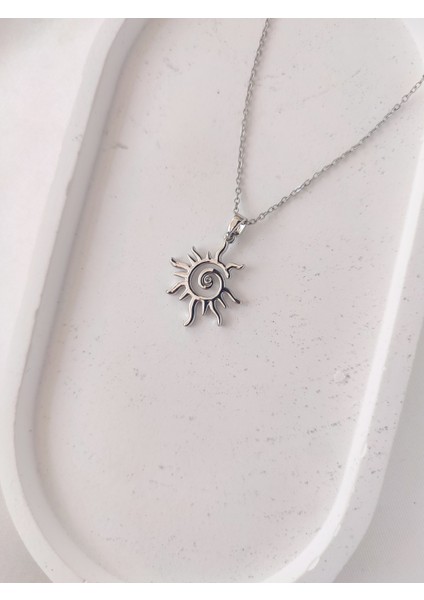 Kadın Çelik Plaka Güneş Model Kolye modelleri