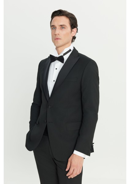 Slim Fit Dar Kesim Çıkma Kırlangıç Yaka Kapak Cepli Damatlık Smokin Takım