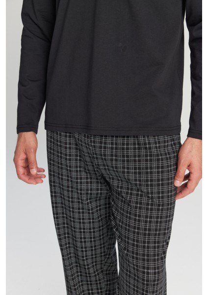 %100 Pamuk Standart Fit Hakim Yaka Desenli Cepli Pijama Takımı fırsatları