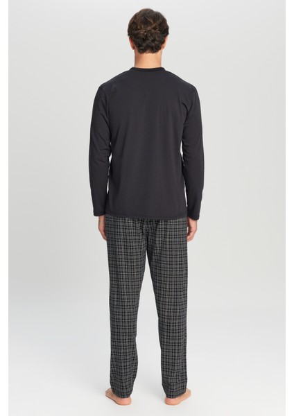 %100 Pamuk Standart Fit Hakim Yaka Desenli Cepli Pijama Takımı indirimleri