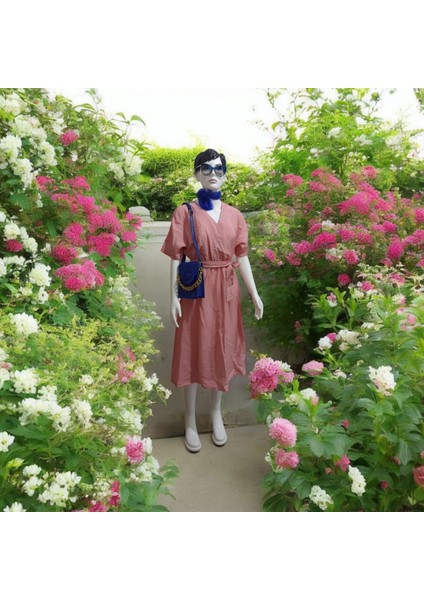 Kruvaze Yaka Kemer Detaylı Yazlık Elbise fırsatları