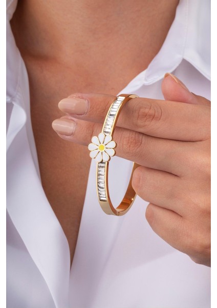 Papatya Işlemeli Baget Taşlı Altın Kaplama Çelik Kadın Kelepçe Bileklik modelleri