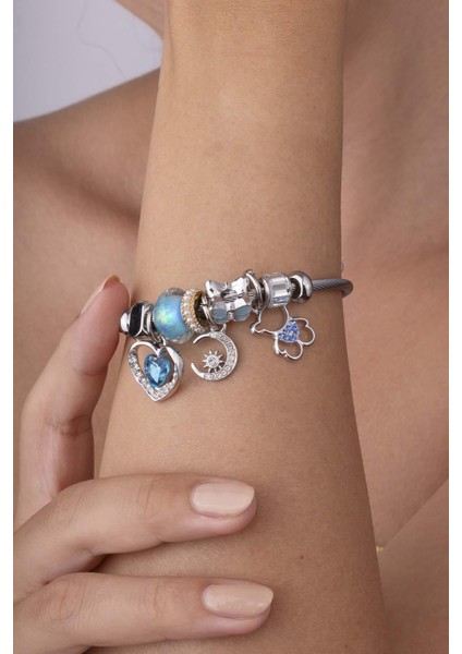 Mavi Taşlı Kalp Panda Figürlü Beyaz Altın Kaplama Çelik Charm Bileklik
