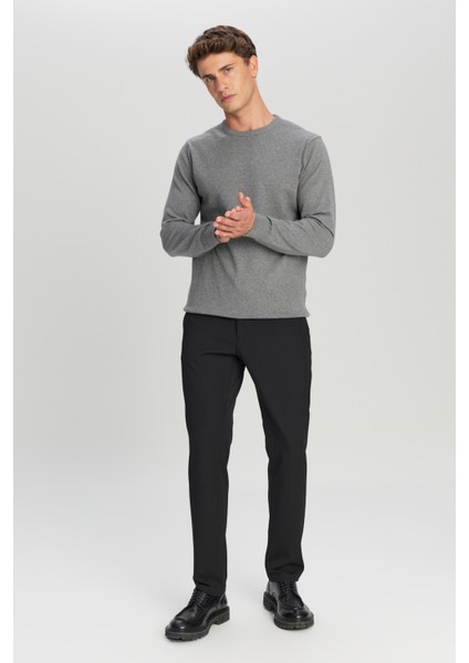 Pamuklu Standart Fit Normal Kesim Bisiklet Yaka Triko Kazak fiyatları