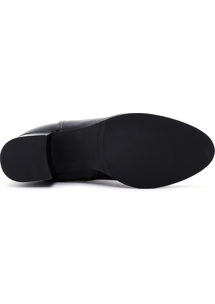 Kadın Siyah Fermuarlı Kalın Topuklu Bot 25WFE250418