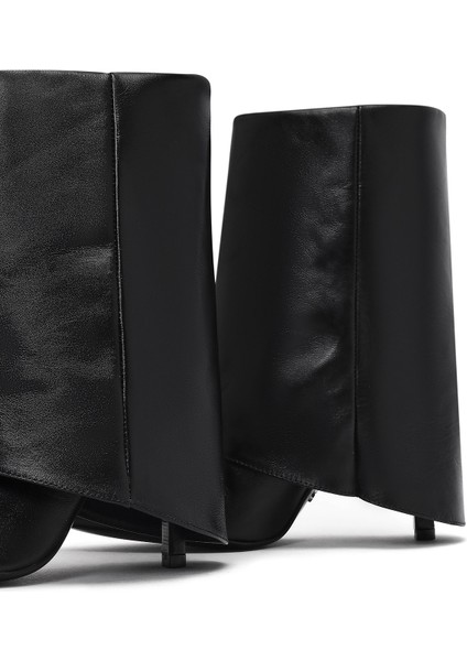 Kadın Siyah Ince Topuklu Deri Bot 25AFD160218