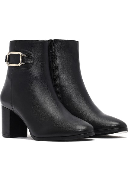 Kadın Siyah Fermuarlı Toka Detaylı Kalın Topuklu Deri Bot 25WFD160818 indirimleri
