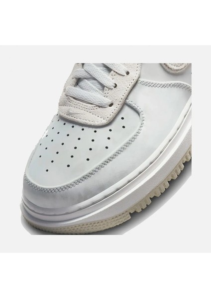 Nike Air Force 1 Luxe Beyaz Erkek Basketbol Ayakkabısı DD9605-100 fırsatları