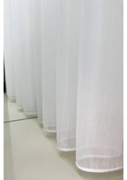 Salon ve Oturma Odaları Için Ağır Gramajlı Zarif Simli Bambu Model 1/2 Seyrek Pileli Tül Perde