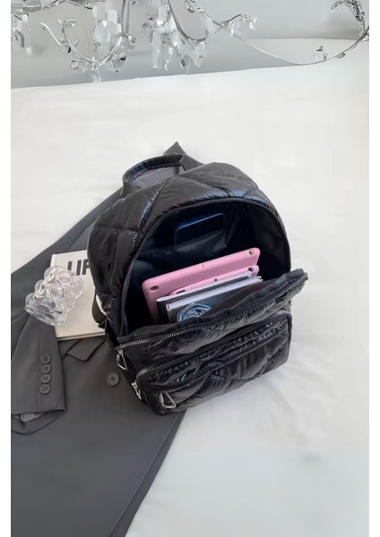 Parlak Sırt Çantası Siyah fiyatları