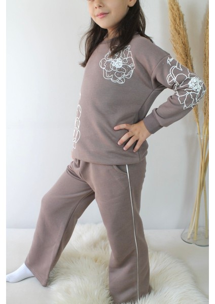 Kahverengi Taş Detaylı Geniş Paçalı Kız Çocuk Eşofman Takımı