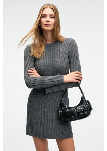 ENCANTO Kadın Yuvarlak Yaka Çizgi Desenli Slim Fit Antrasit Elbise