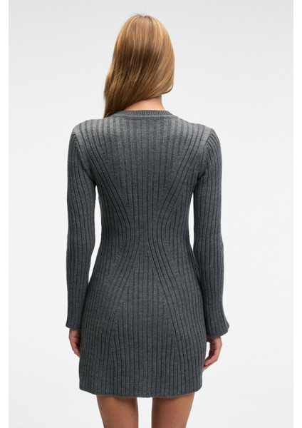 ENCANTO Kadın Yuvarlak Yaka Çizgi Desenli Slim Fit Antrasit Elbise