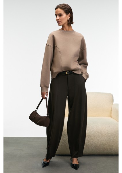 SERENYA Kadın Pamuklu Etiket Detaylı Bisiklet Yaka Vizon Sweatshirt fırsatları