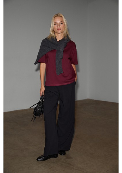 Jemmy Kadın %100 Organik Pamuk Relaxed Fit Yırtmaçlı Yuvarlak Yakalı Bordo T-Shirt fiyatları