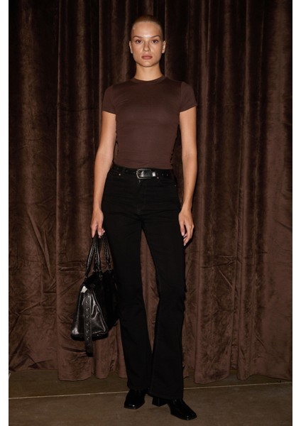 HOPEWELL Kadın Yuvarlak Yaka Örme Slim Fit Koyu Kahverengi T-Shirt indirimleri