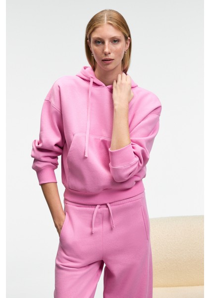 SELENE Kadın Kapüşonlu Kangru Cepli Regular Fit Pembe Sweatshirt