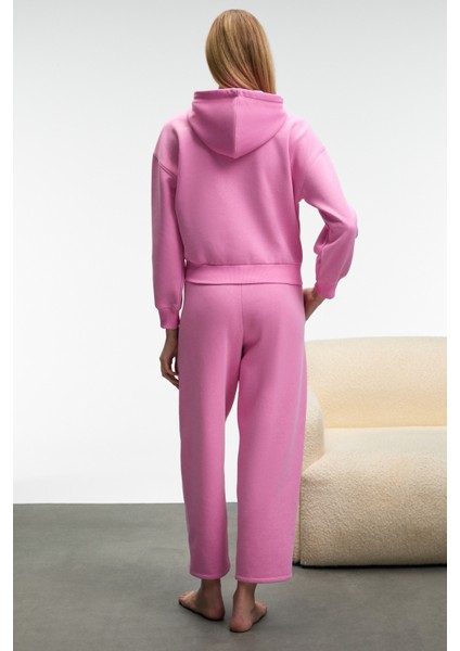 SELENE Kadın Kapüşonlu Kangru Cepli Regular Fit Pembe Sweatshirt