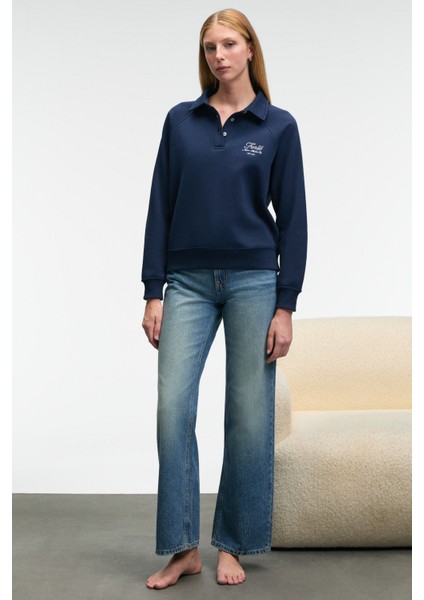 CAMIREL Kadın Polo Yaka Düğmeli Nakış Detaylı Reglan Kol Comfort Fit Lacivert Sweatshirt fiyatları