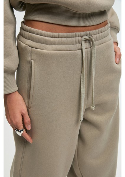 SELORIN Kadın Baggy Çift Cepli Taş Rengi Eşofman Altı indirimleri