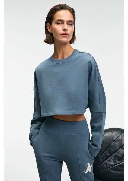 ANOUK Kadın Pamuklu Baskı Ve Patch Detaylı Bisiklet Yaka Crop Petrol Mavisi Sweatshirt fiyatları