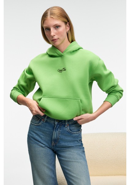 MELUREA Kadın Nakışlı Kapüşonlu Comfort Fit Fıstık Yeşili Sweatshirt modelleri