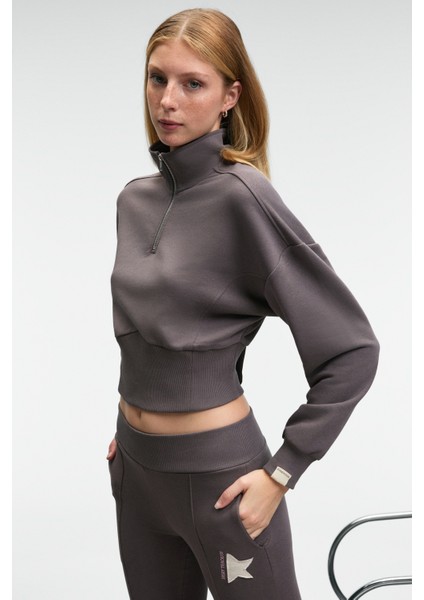 THALIA Kadın Arka Baskılı Ve Patch Detaylı Fermuarlı Dik Yakalı Antrasit Sweatshirt