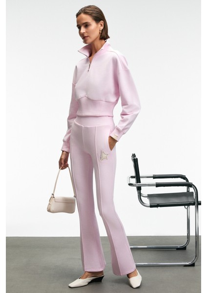 THALIA Kadın Arka Baskılı Ve Patch Detaylı Fermuarlı Dik Yakalı Pembe Sweatshirt indirimleri