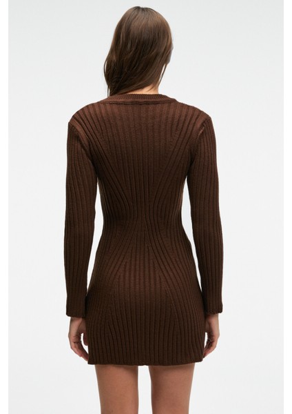 ENCANTO Kadın Yuvarlak Yaka Çizgi Desenli Slim Fit Kahverengi Elbise