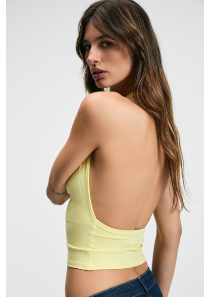 NESLIVA Kadın Degaje Halter Yaka Kalın Askılı Sırtı Açık Crop Sarı Bluz